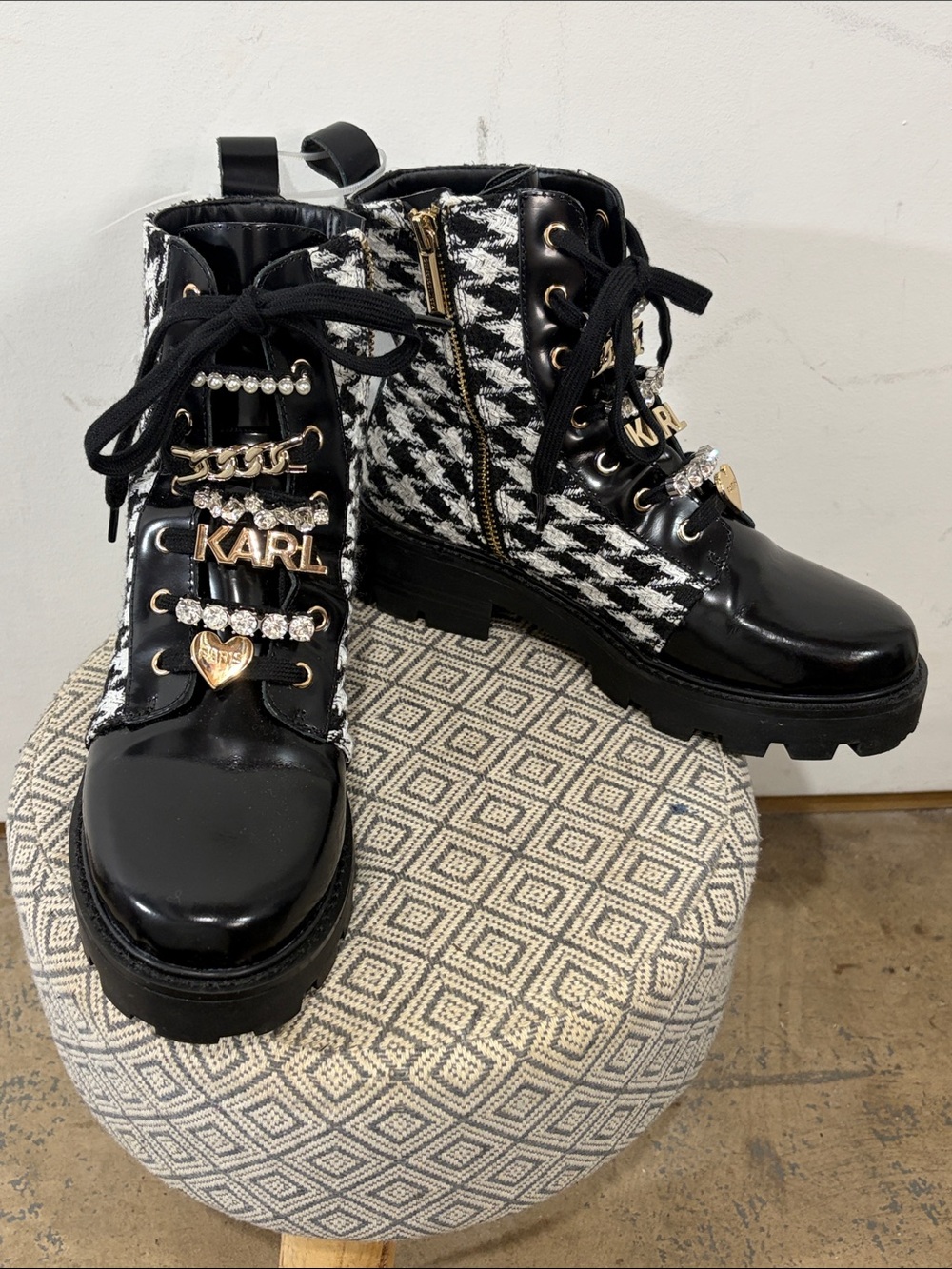 Karl Lagerfeld Mela Houndstooth Combat Boots Women’s 6.5 Embellished